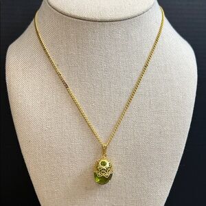 Vintage Sarah Coventry Gold and Green Pendant Necklace